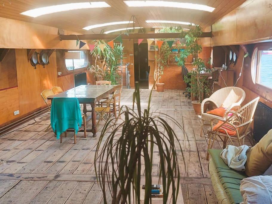 Belle Peniche Romantique A Paris Boulogne-Billancourt Ngoại thất bức ảnh