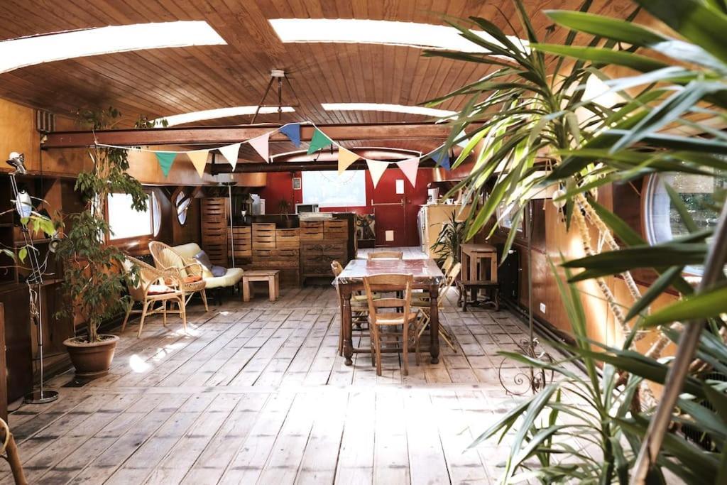Belle Peniche Romantique A Paris Boulogne-Billancourt Ngoại thất bức ảnh