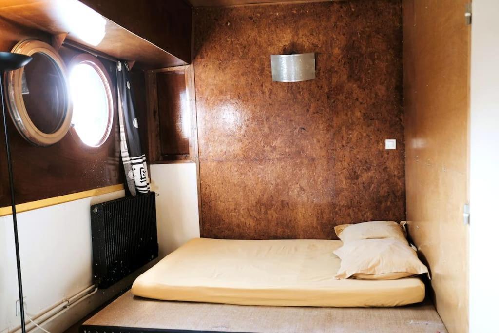 Belle Peniche Romantique A Paris Boulogne-Billancourt Ngoại thất bức ảnh